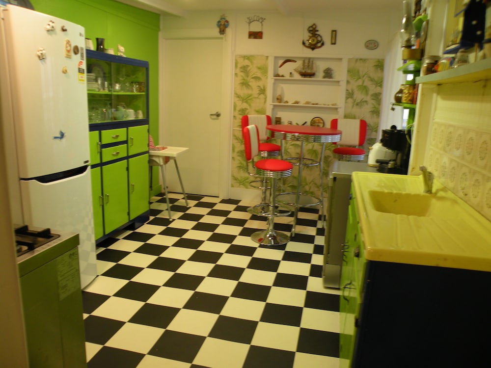 House, 2 Bedrooms photo 3