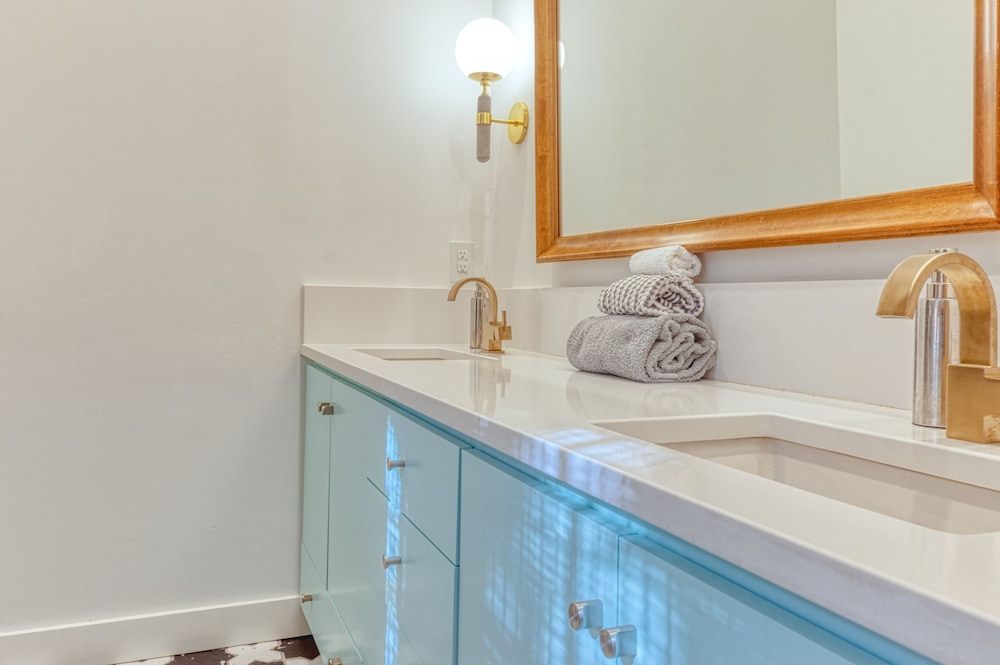 Luxury House photo 2