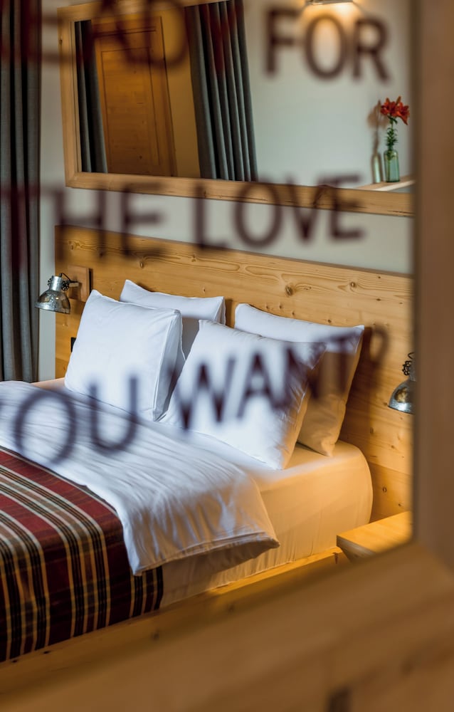 Deluxe Double Room, Mountain View photo 3