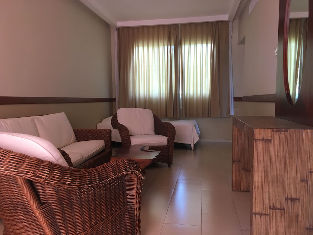 Family Suite (3 Adults) photo 3