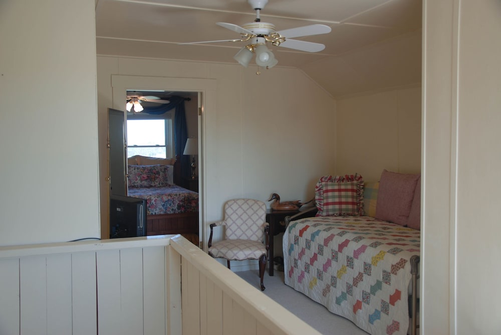 Derby Suite photo 3