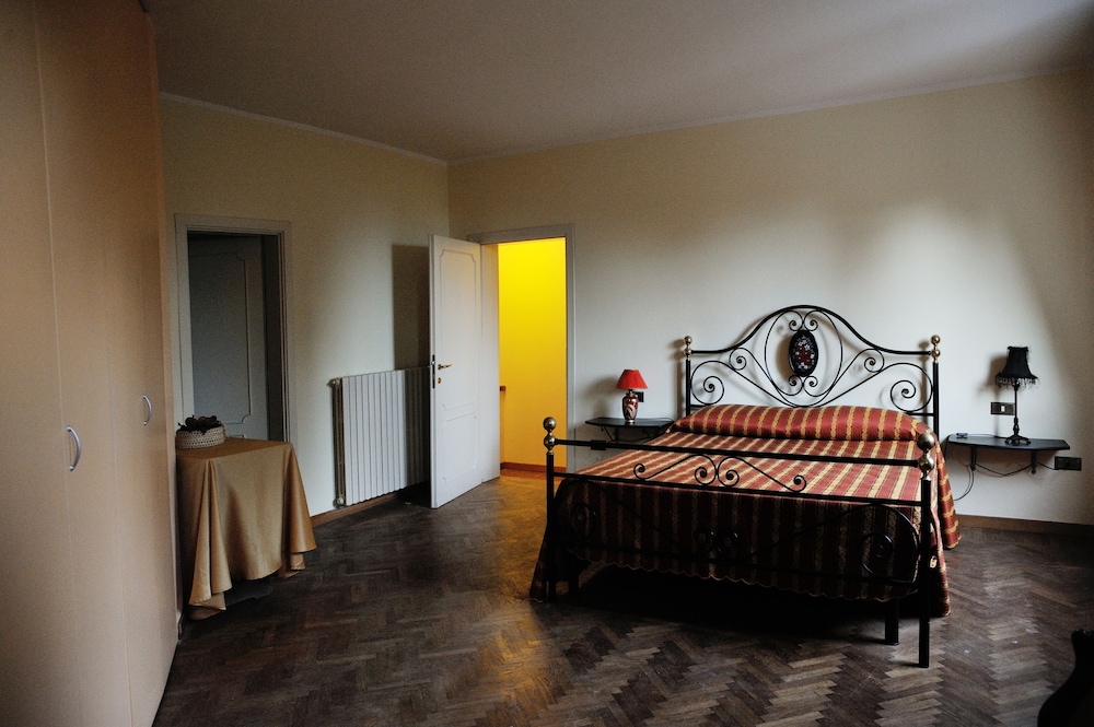 Superior Double Room (Petrarca Fascinosa 1st fl. no elevat.) photo 1