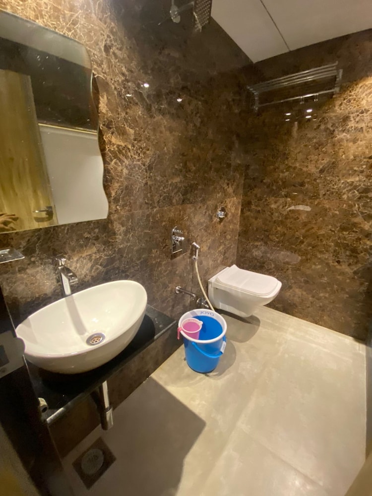 Deluxe Double Room - Photo 2
