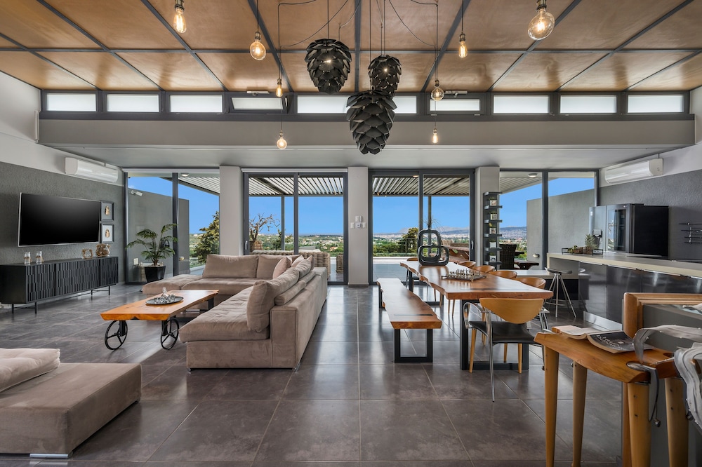 Villa, Multiple Bedrooms, Accessible, Smoking