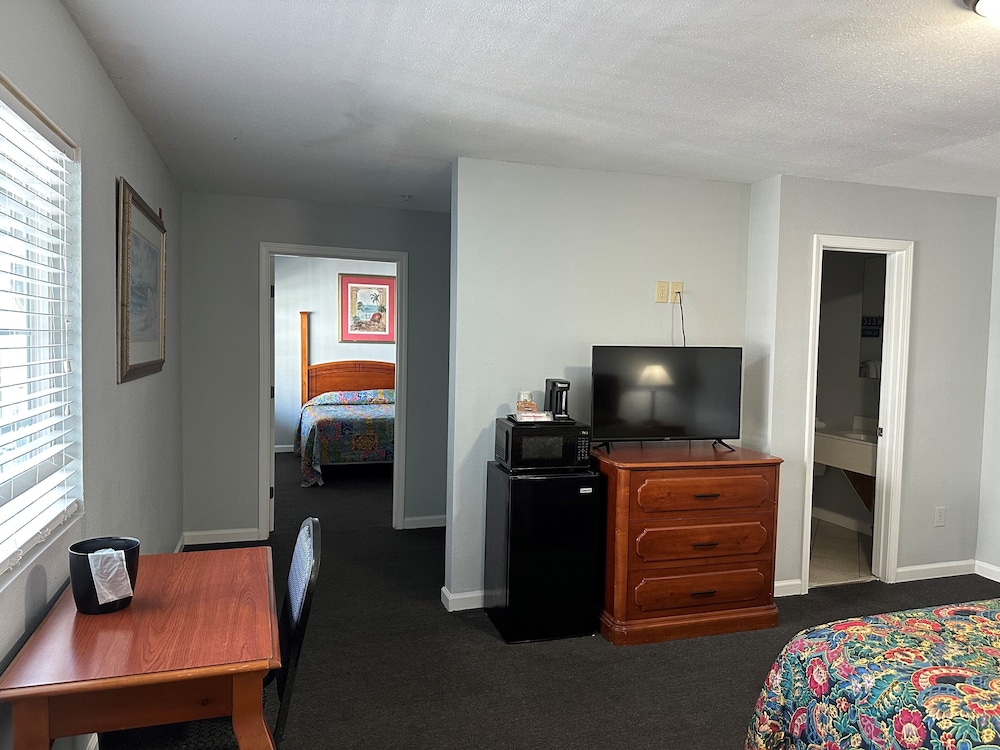 Suite, 2 Bedrooms photo 1