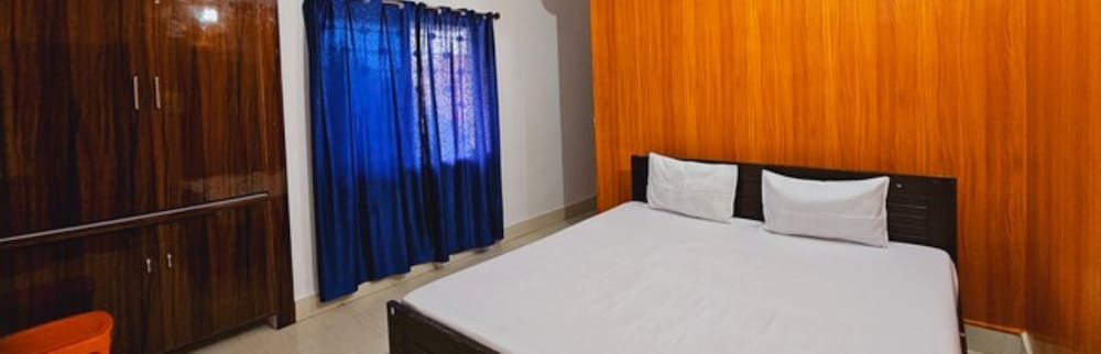Deluxe Double Room, Balcony - Photo 2
