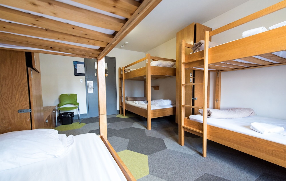 Exclusive Room, Shared Bathroom (6 beds) photo 2