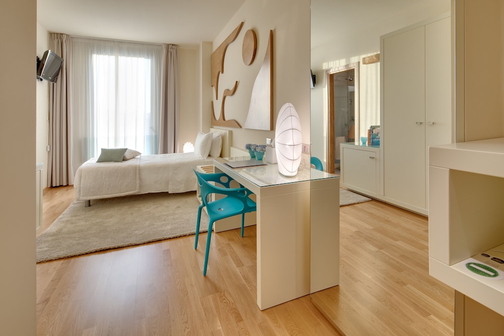 Comfort Room, 1 Twin Bed - Photo 1