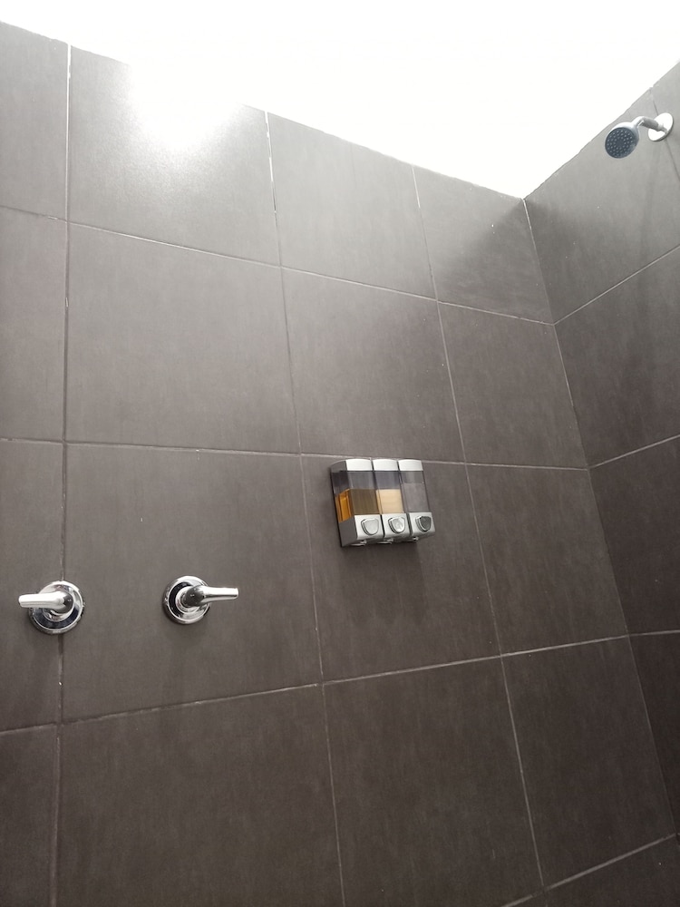 Business Double Room Single Use, 1 Bedroom, Non Smoking photo 2