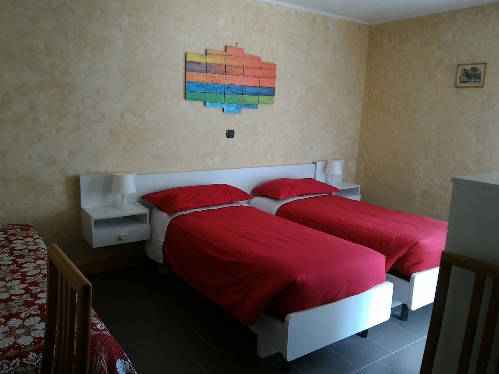 Triple Room - Photo 2