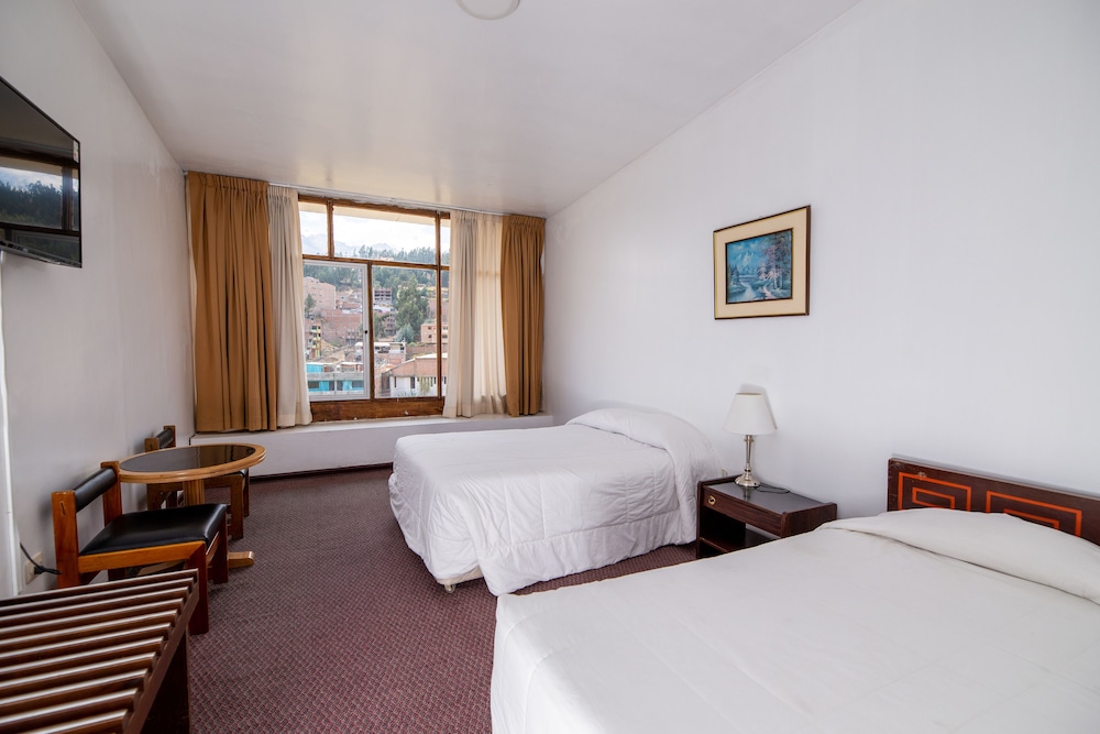 Classic Twin Room