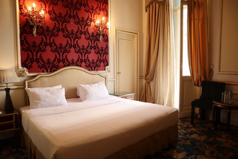 Golden Deluxe Room Sea Side View - Photo 5
