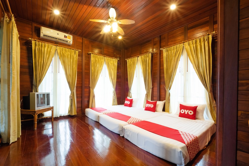 Family Room, Multiple Beds