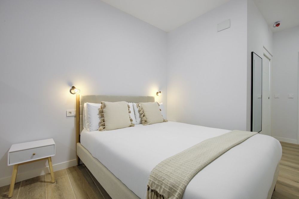 Dobo Madrid Numancia, Zdjęcie 6