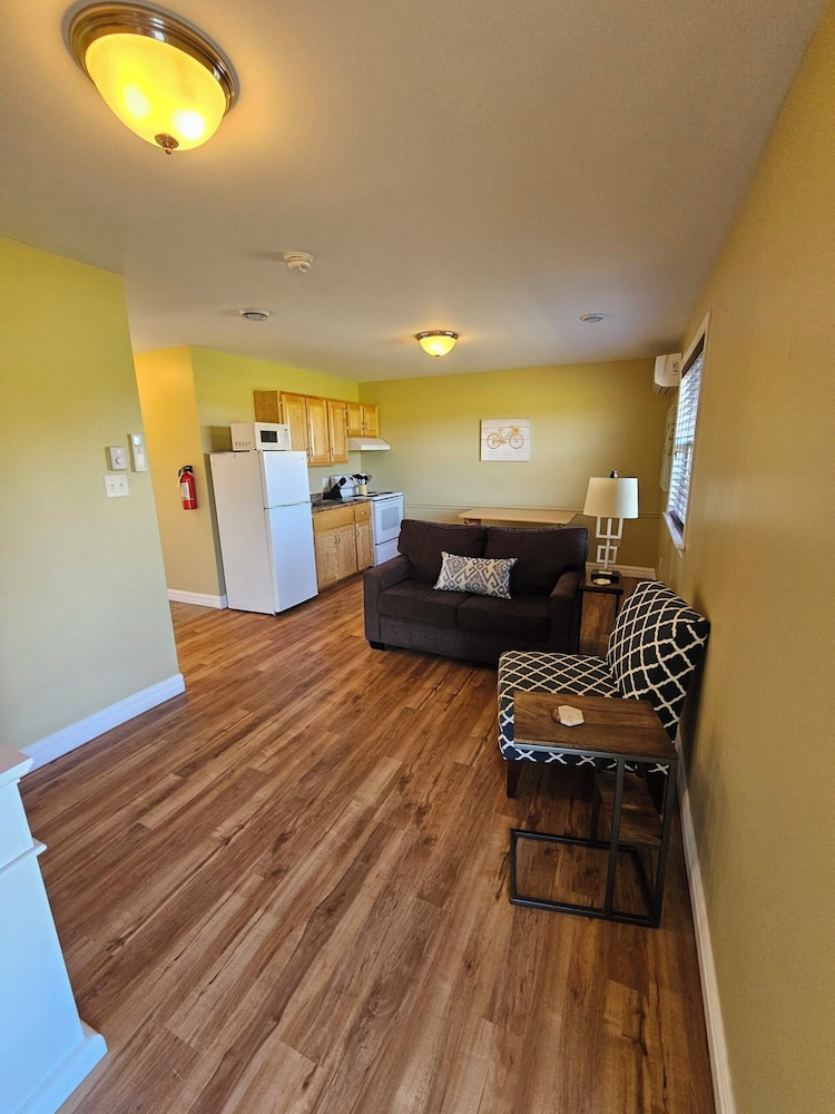 Suite 15