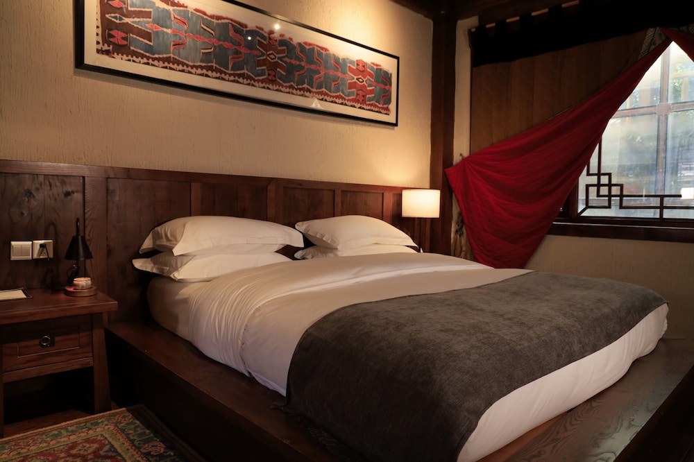 Romantic Double Room, Courtyard View photo 1