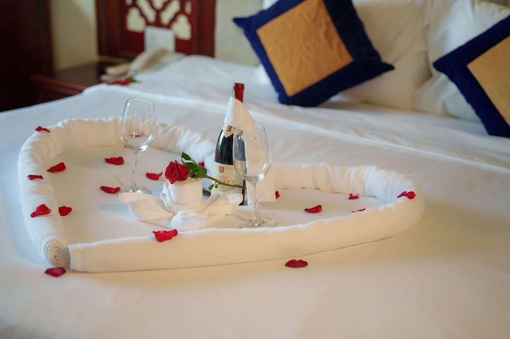 Premier Deluxe Double or Twin Room - Photo 20