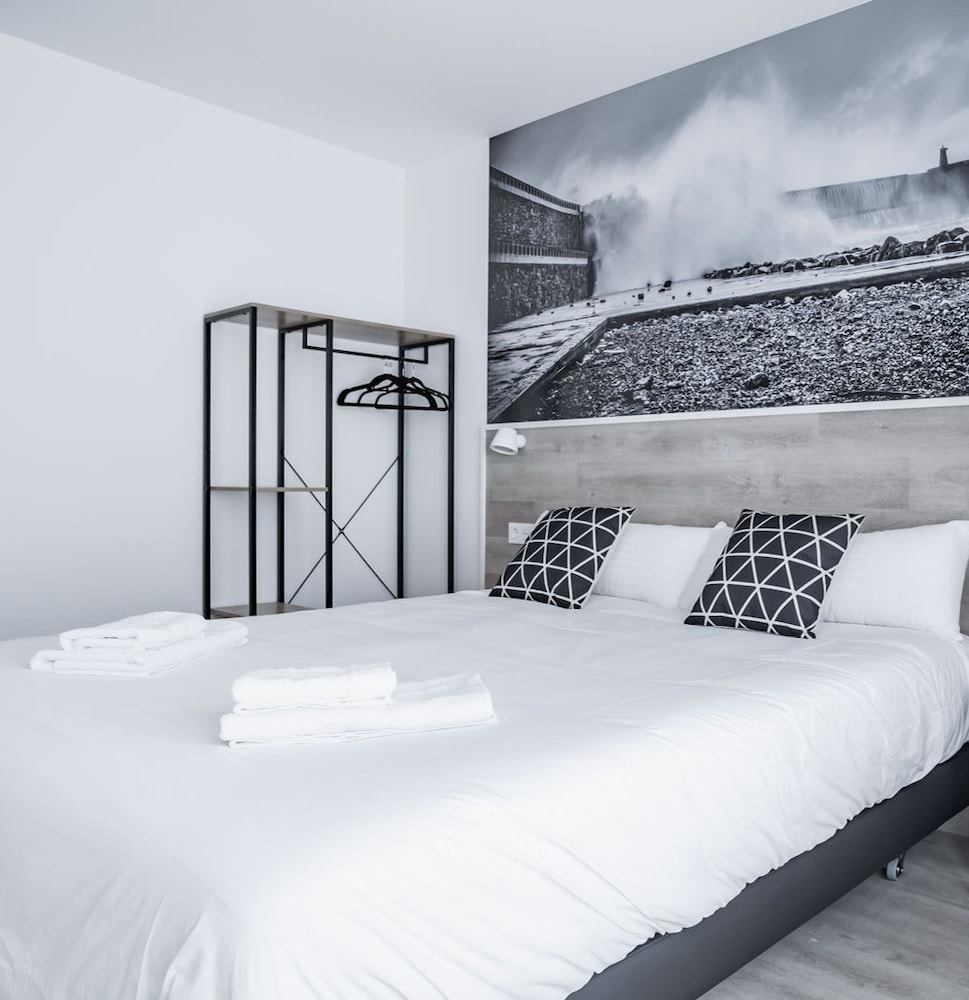 Twin Room, Accessible photo 2