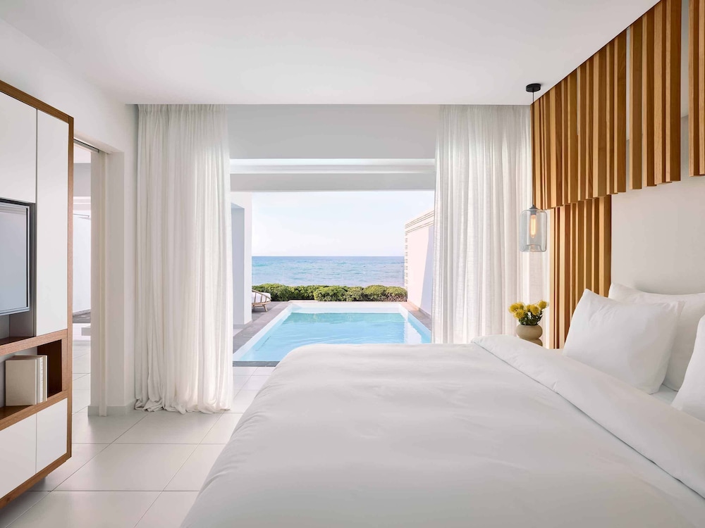 Villa Luxe Yali, Piscina Privada Frente al Mar