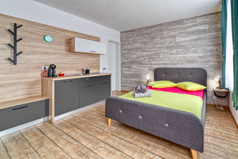 Deluxe Double or Twin Room photo 1