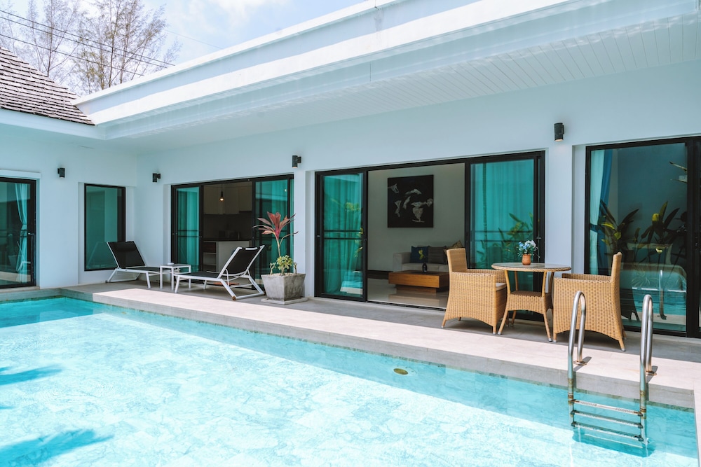 Superior 3 Bedroom Pool Villa - Photo 14