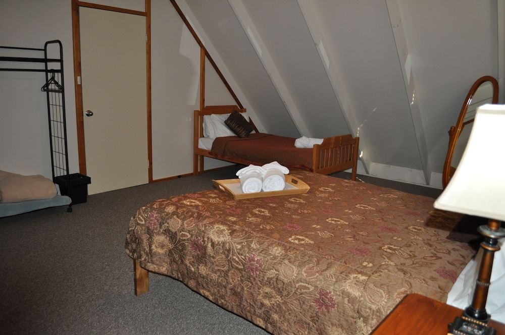 The Athbascan photo 1