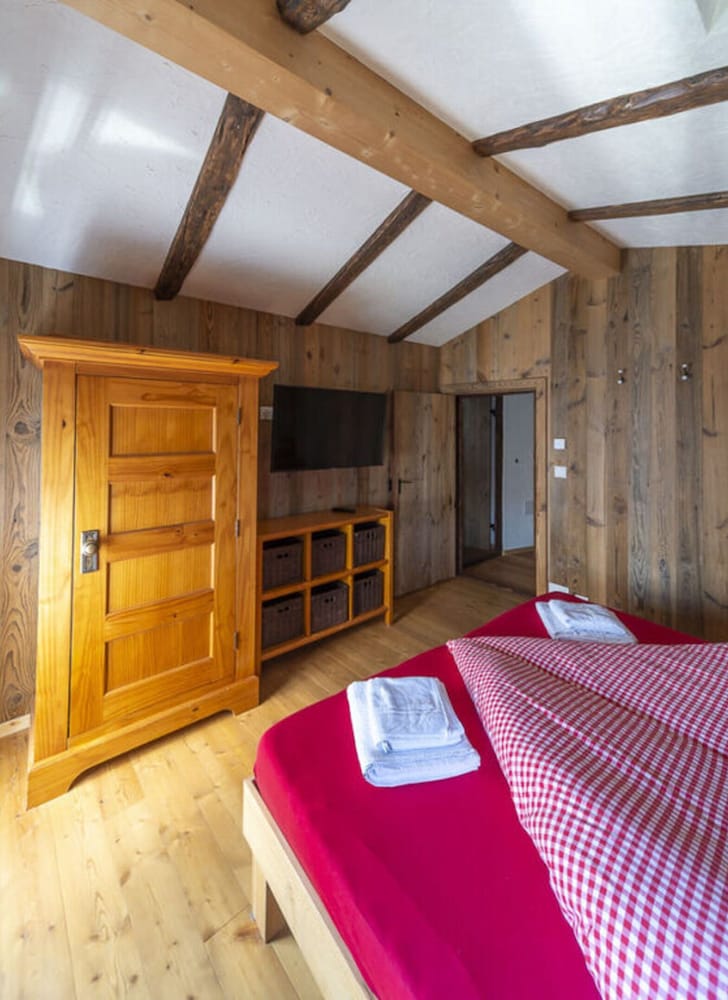 House photo 2
