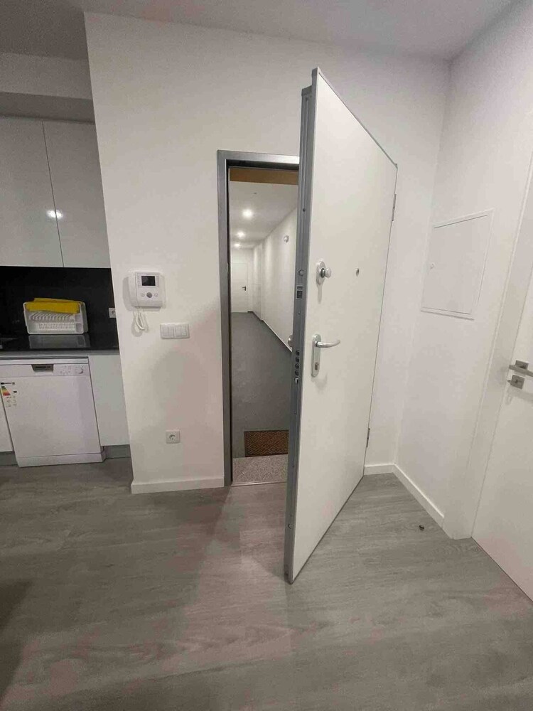 Flat Spacious and Tidy - Close Stadium + Wifi+ac, Foto 12
