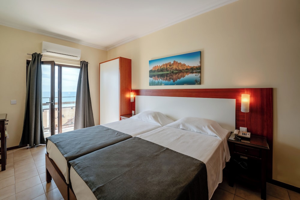 Superior Triple Room - Photo 2