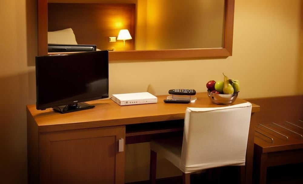 Standard Double or Twin Room, 1 Double or 2 Twin Beds - Photo 4