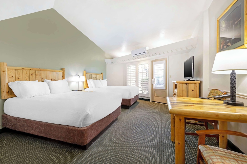 Standard Room, 2 Queen Beds, Non Smoking, Refrigerator & Microwave