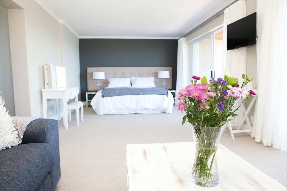 Luxury Penthouse, 2 Bedrooms photo 2