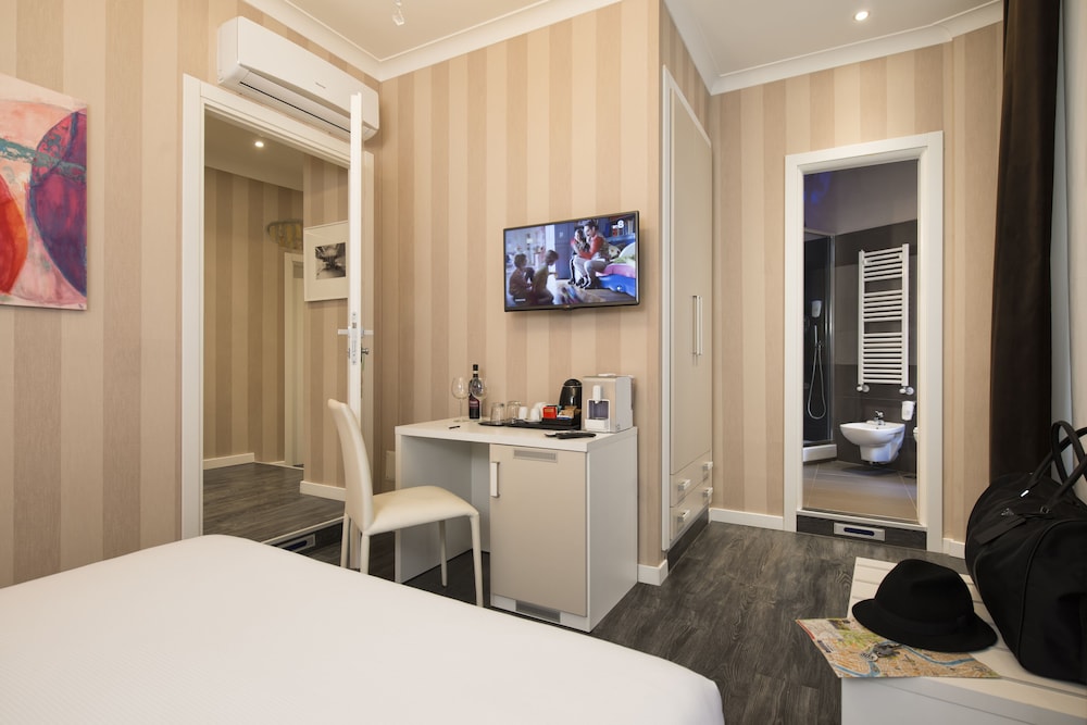 Standard Double Room photo 1