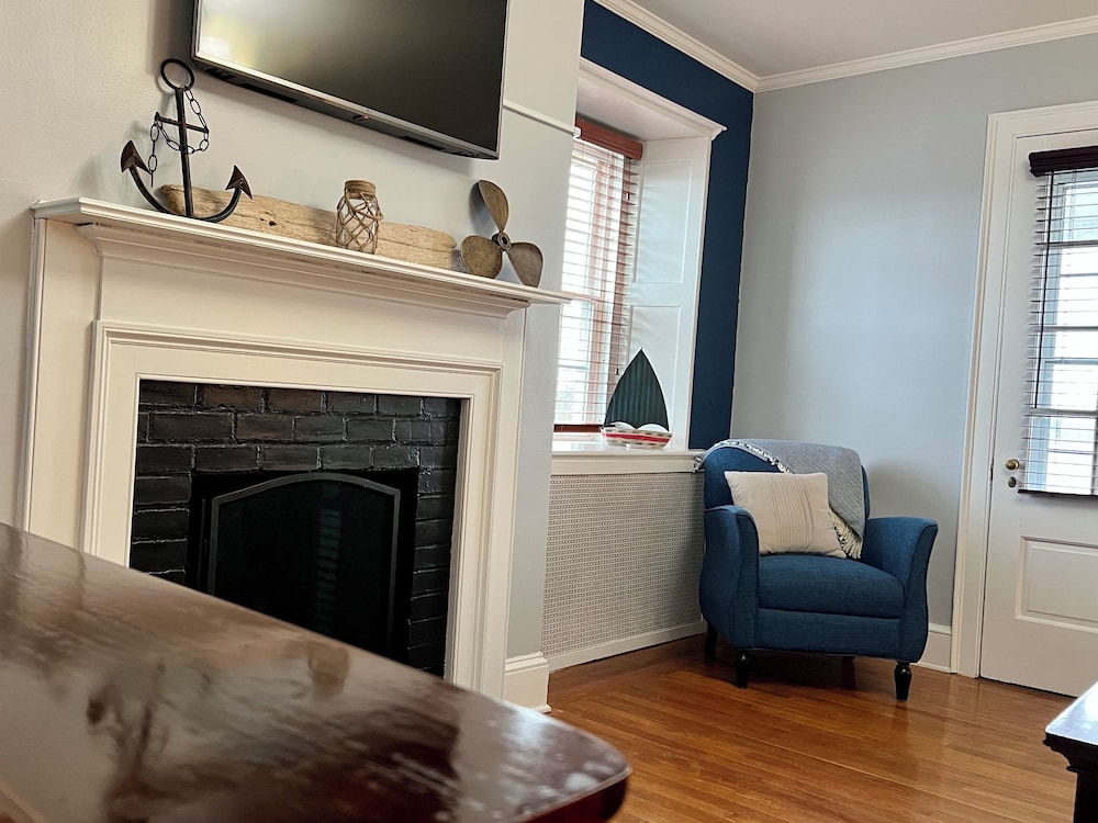Port Jackson Room photo 2