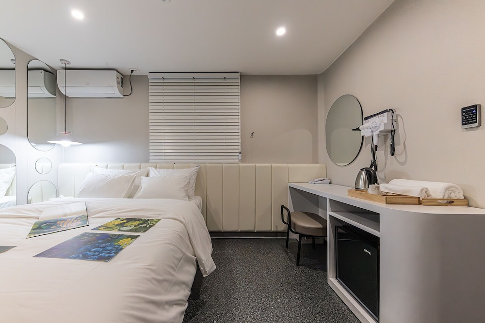 Deluxe Double Room, 1 Double Bed, City View