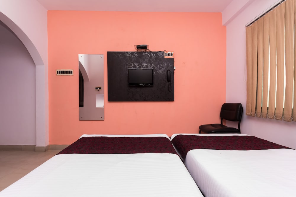 Standard Double Or Twin Room, 1 Double Bed, Private Bathroom photo 2