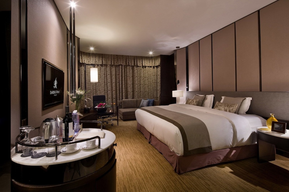 Business Single Room, 1 King Bed, City View photo 1