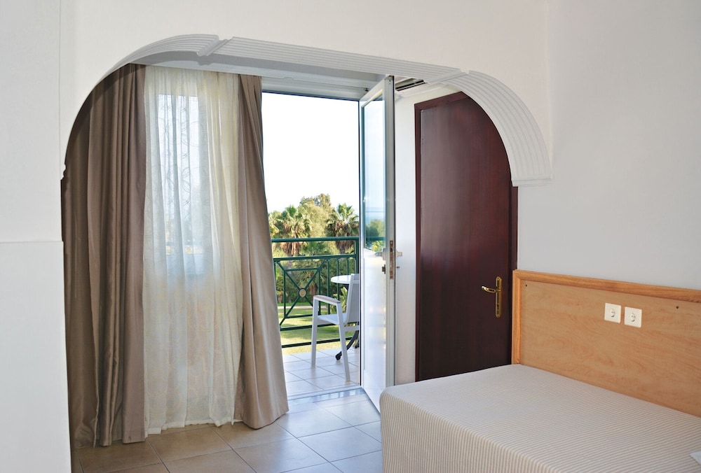 Family Room, Sea View photo 2