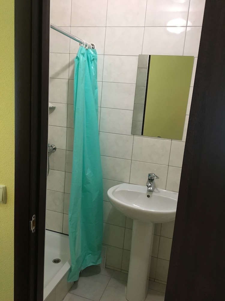 Standard Twin Room photo 2