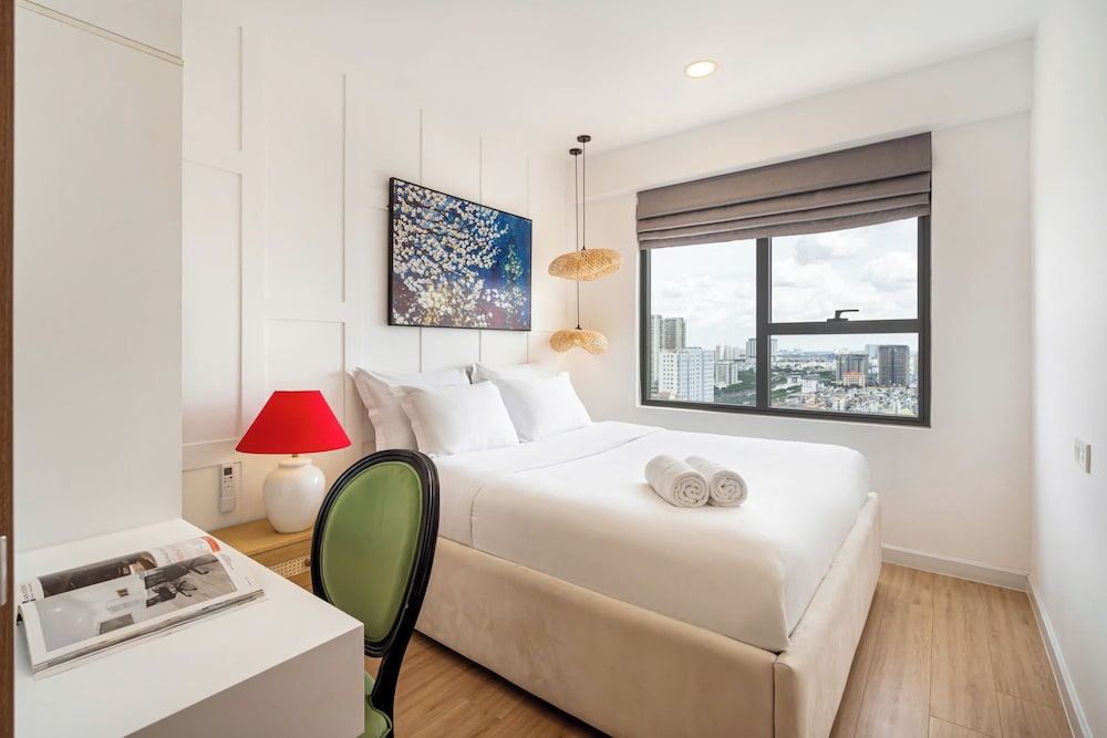 Studio, Balcony, City View photo 2