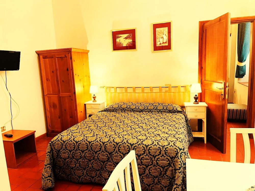 Royal Apartment photo 3
