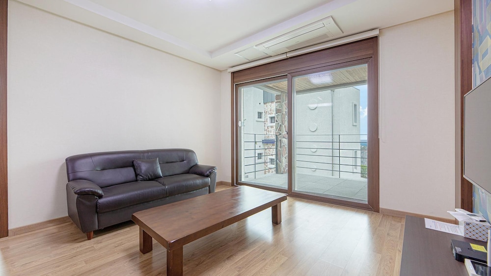 Basic Room, 1 Bedroom (3dadong 101) - Photo 3