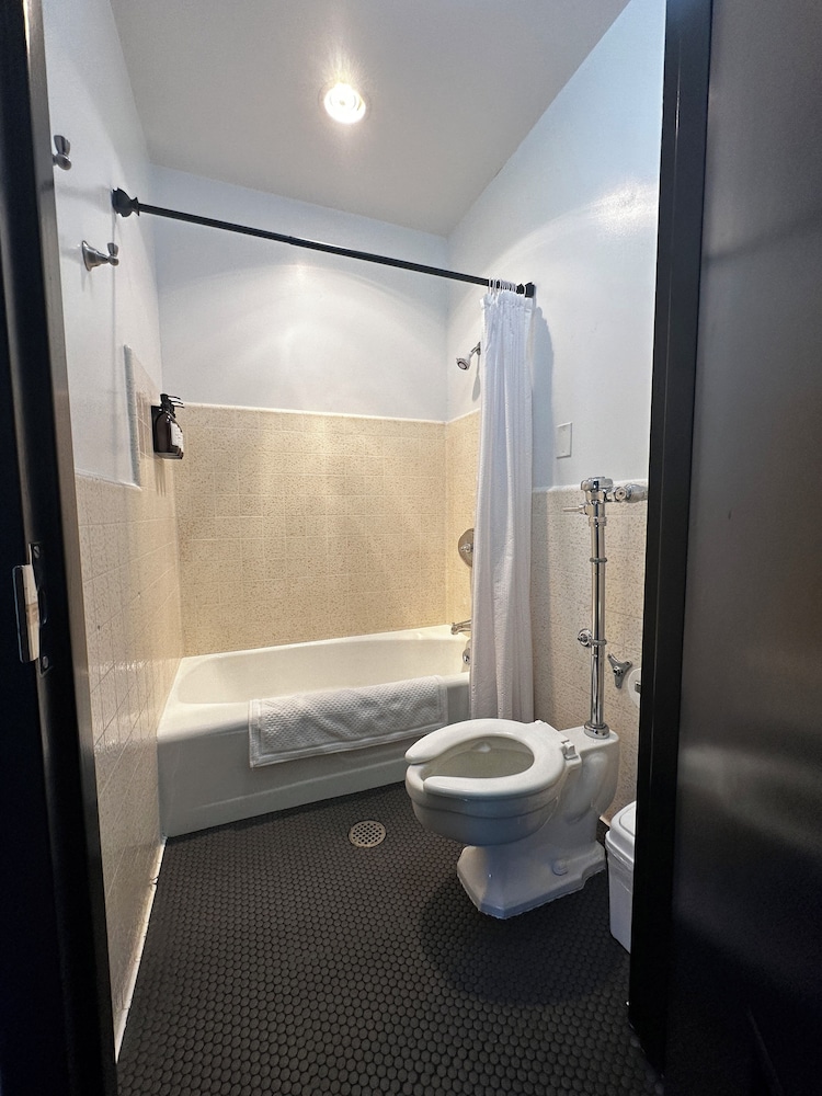 Room photo 2