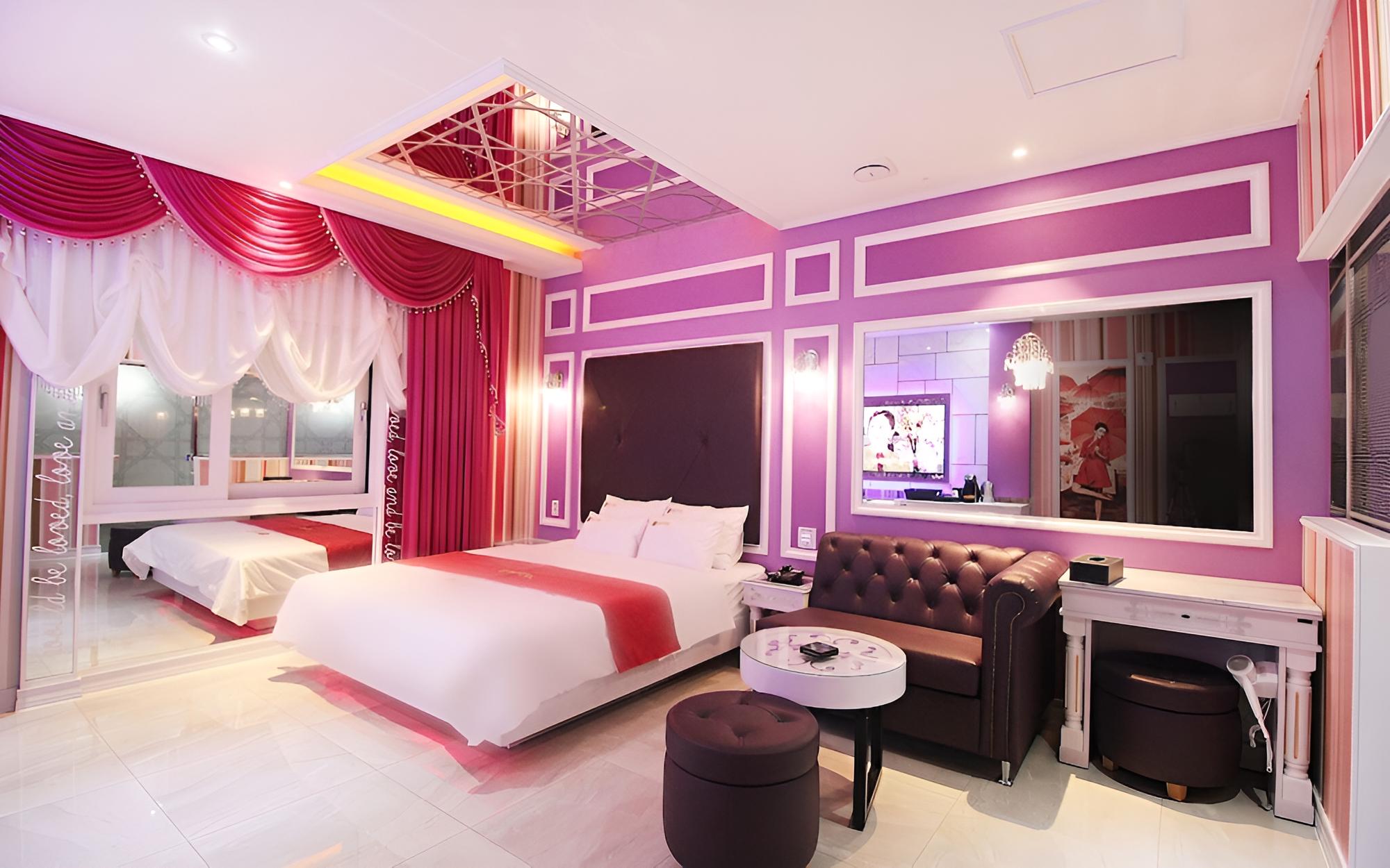 Room (1 room 1 parking (Premium B)) - Photo 3