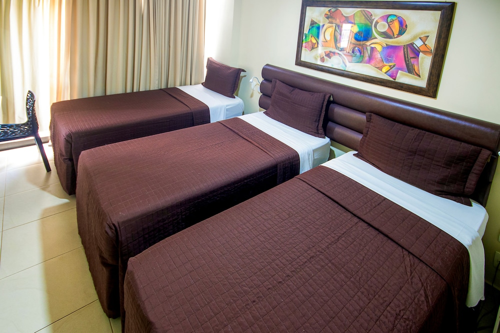 Deluxe Triple Room, 3 Twin Beds photo 1
