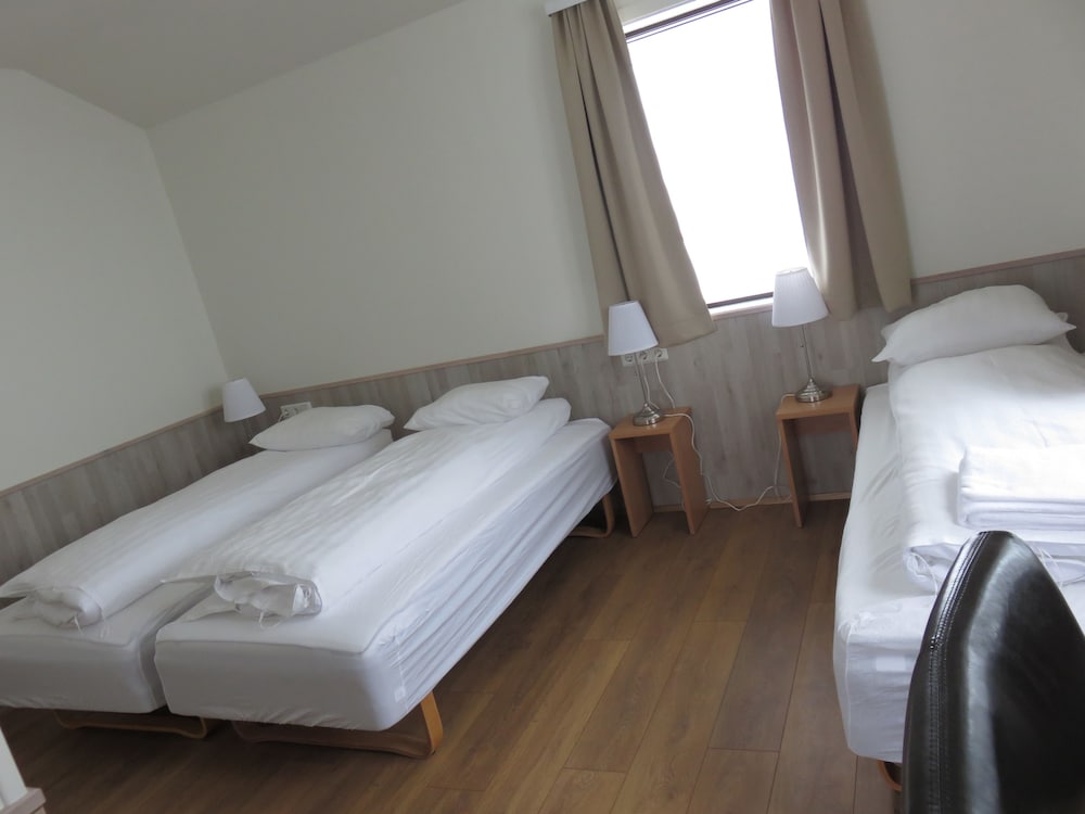 Standard Triple Room, Private Bathroom photo 1