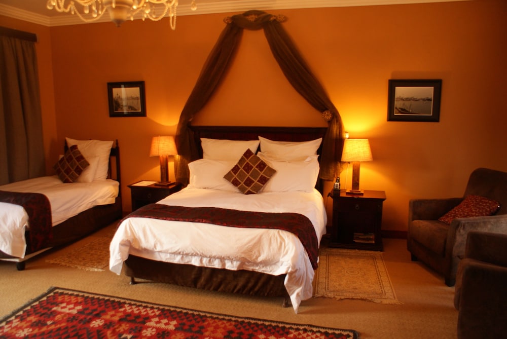 Skye Executive Room