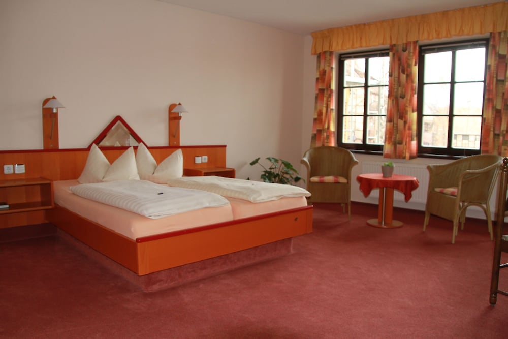 Standard Double Room photo 2