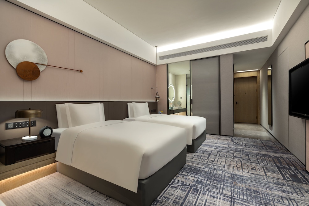Standard Room, 2 Twin Beds photo 3