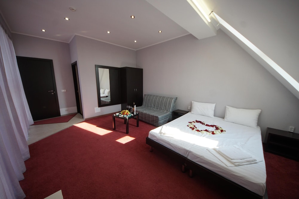 Superior Double Or Twin Room photo 3